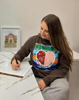 Psychotherapist mental health counsellor for indigenous native trauma bpd